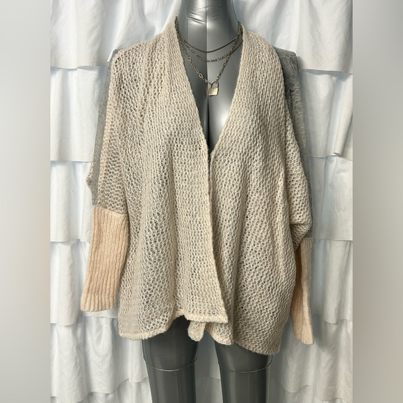 FREE PEOPLE cardigan - Picture 1 of 4